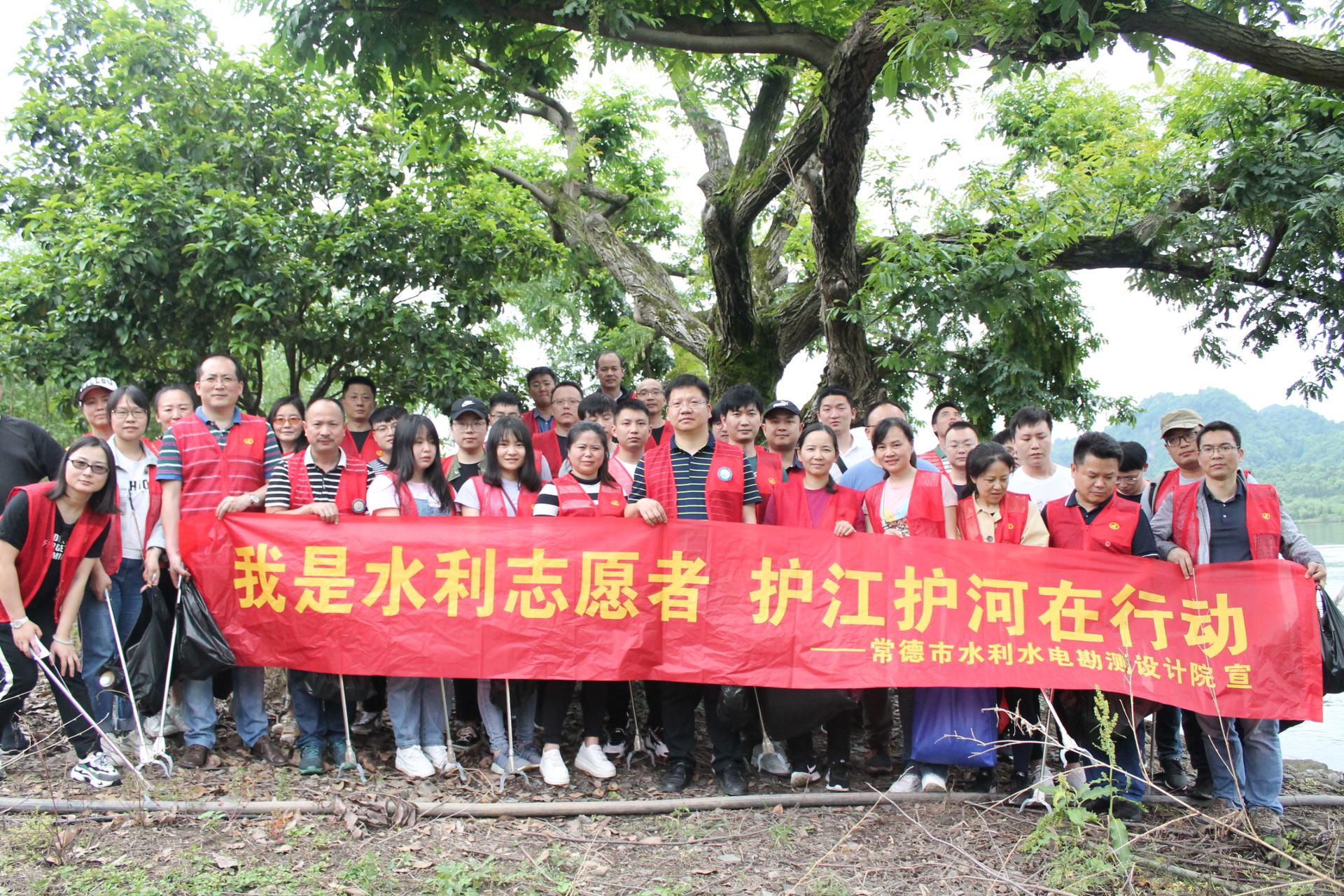 志愿者活动.JPG