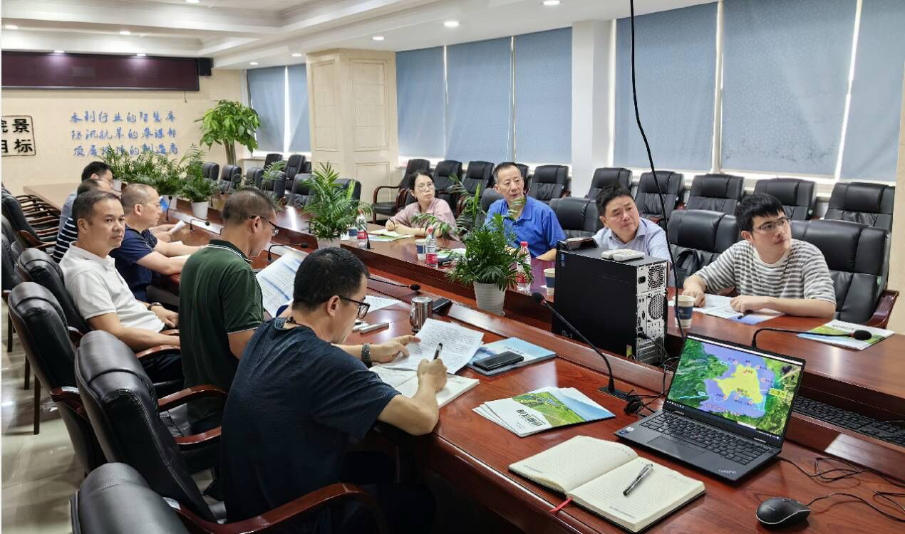 市城区水利泵闸群控中心考察.jpg