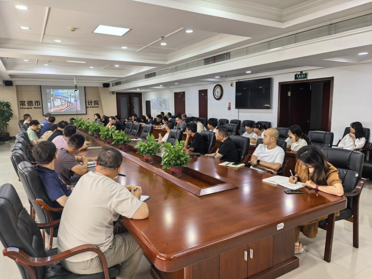 会议现场.jpg