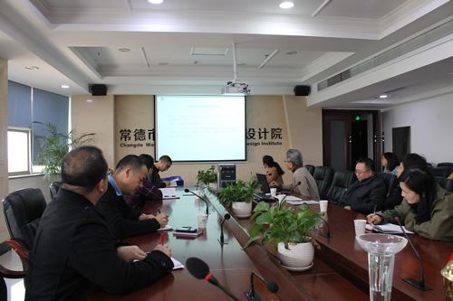 讲座现场.jpg